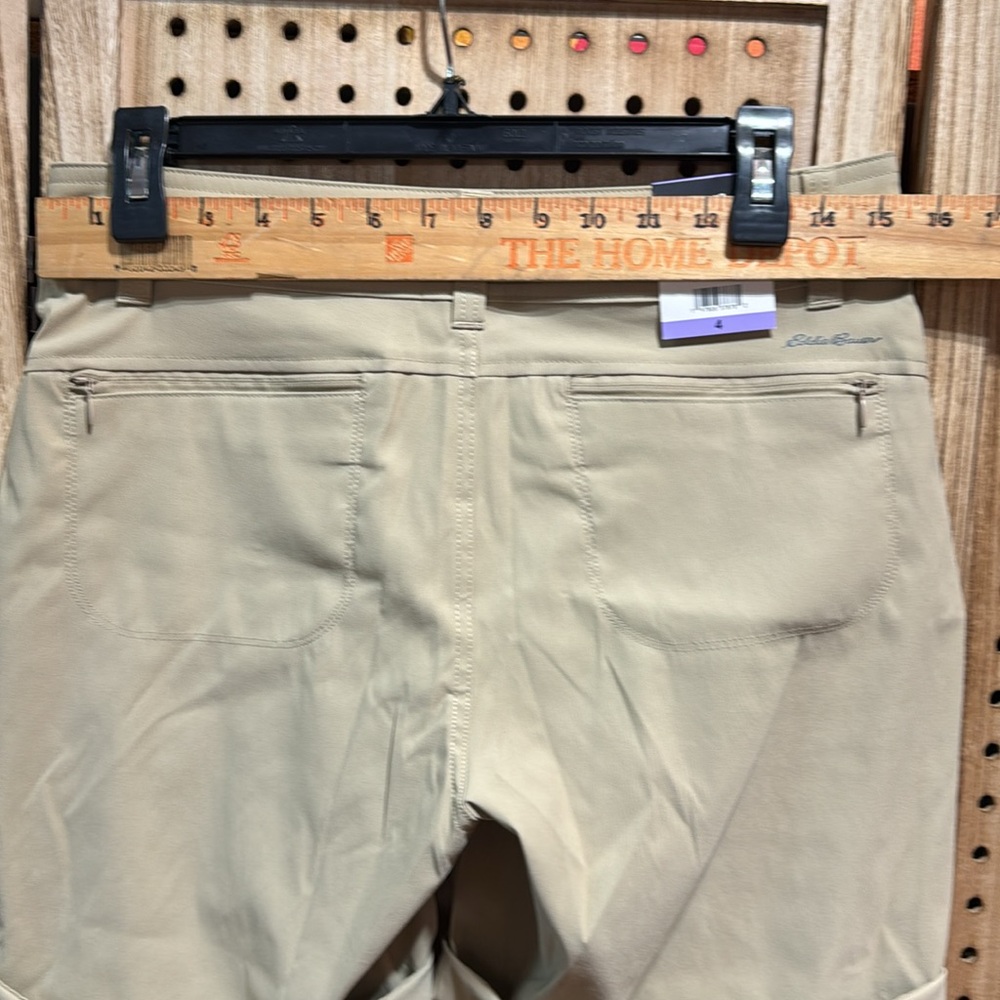 Eddie Bauer Rolled Hem Tan Bermuda new with tags - Picture 8 of 9